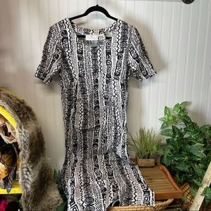 Vintage Passports Graphic Print Maxi Dress Small